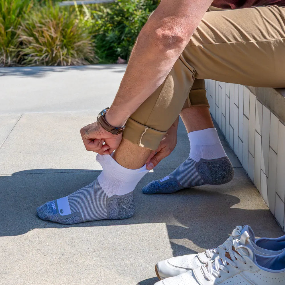 WIDE Wellness Performance Socks | 1/4 Crew